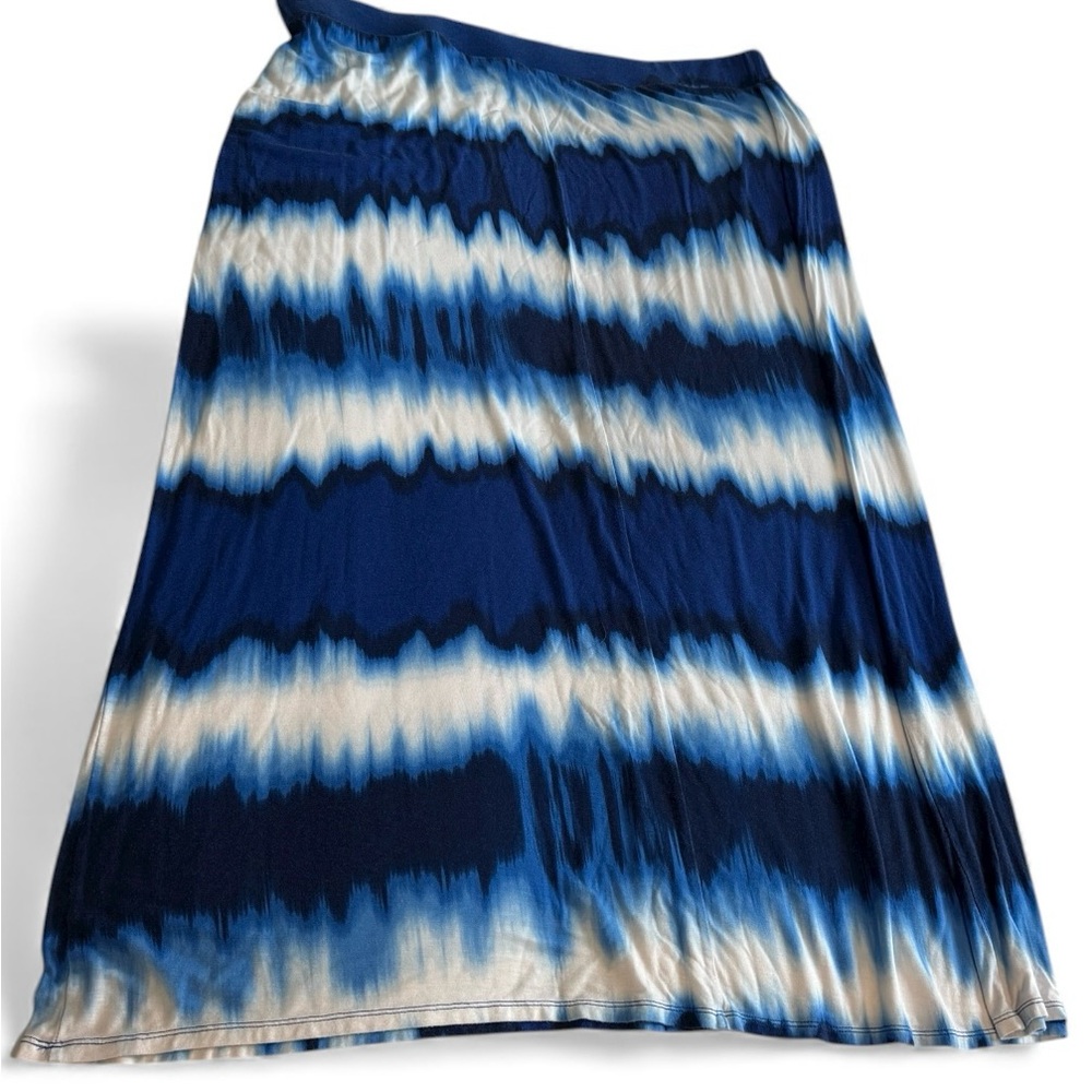 a.n.a Vibrant Blue and White Skirt Size 2X - Picture 2 of 5